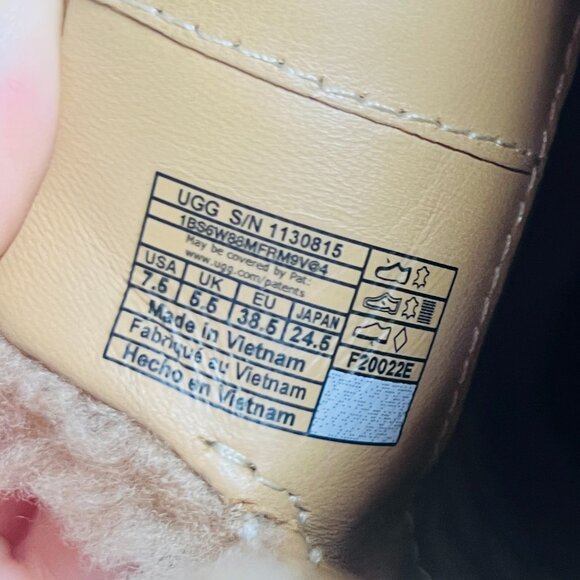 UGG Women's 7.5 Janaya Cozy Genuine Sheepskin-Topped Mules CHESTNUT Slippers - Picture 6 of 6